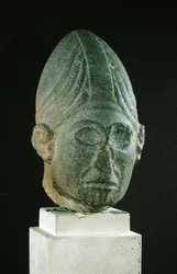 Kopf eines syrischen Gottes, aus Jabbil, Nordsyrien, ca. 1700-1600 v. Chr. (Basalt)